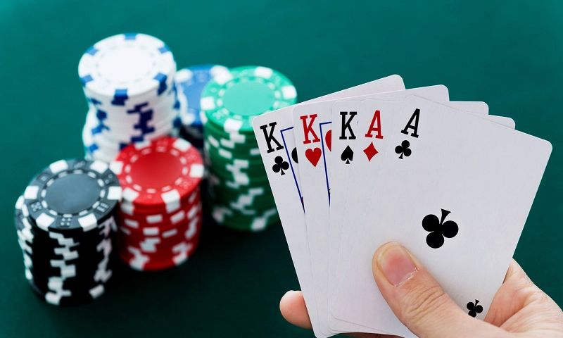 Định nghĩa Poker là gì?